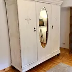 Ruhige Zimmer Am Waldrand